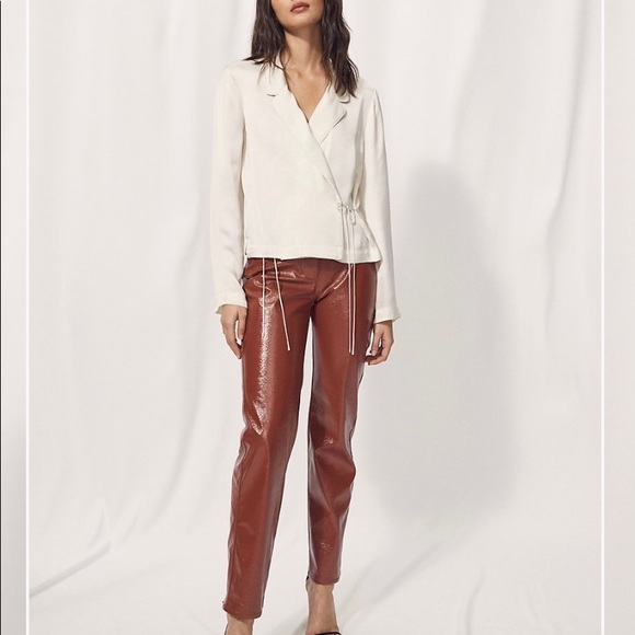 Wilfred - Aritzia Cream Wrap Blouse - Picture 3 of 5